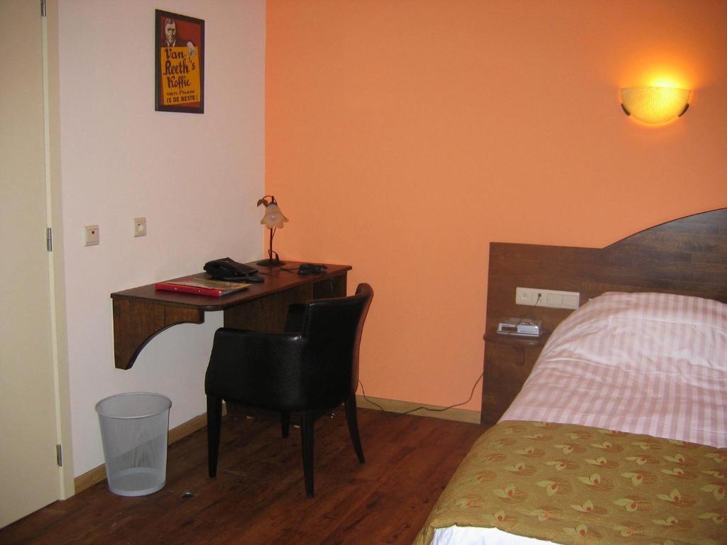 Hotel Van Reeth'S Koffiebranderij Puurs Habitación foto